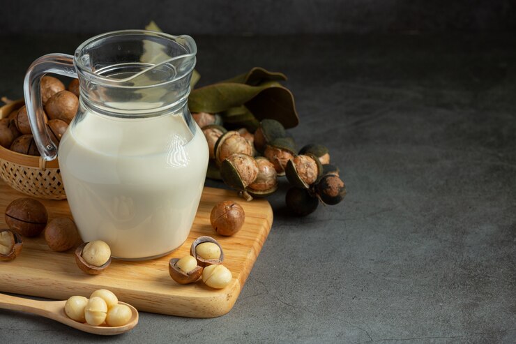Free Photo macadamia white milk ready to serve