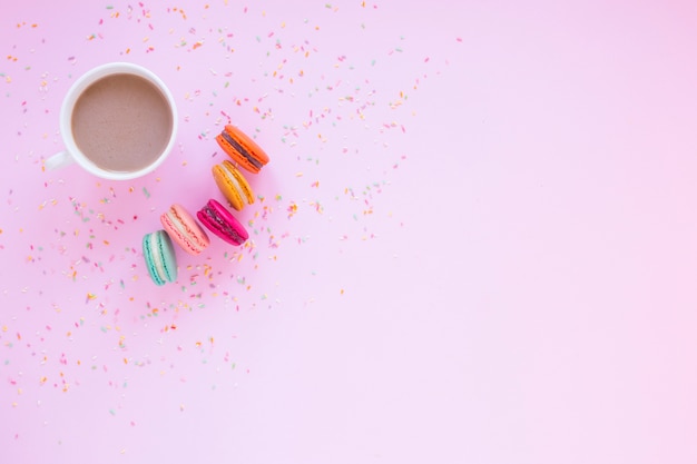 Free photo macarons and chocolate