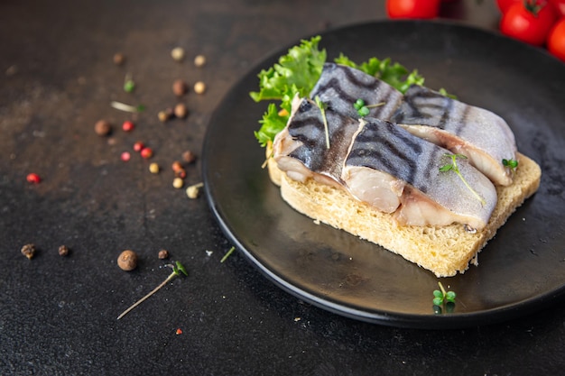 サバ魚塩辛い新鮮なシーフードミールスナックコピースペース食品背景