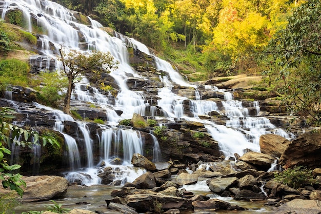 Mae Ya 폭포, Doi Inthanon 국립 공원, 치앙마이, 태국