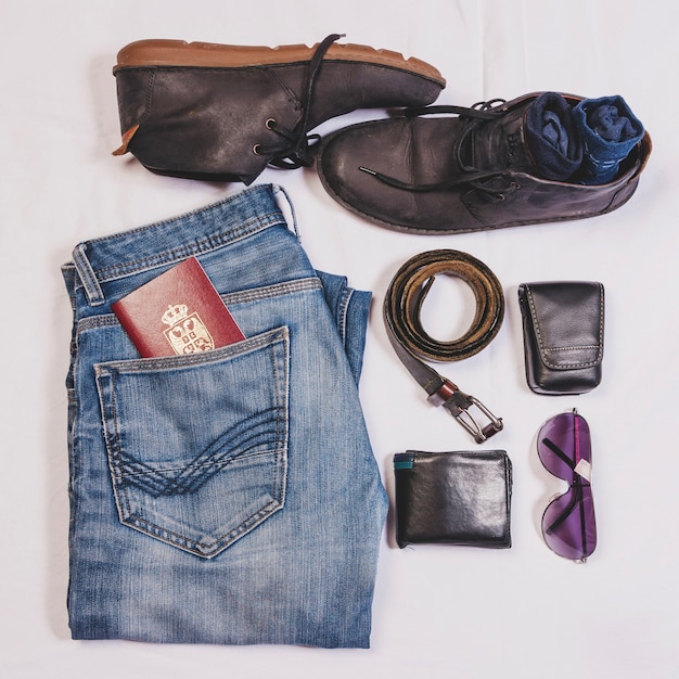 Male travel objects