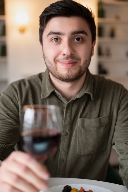 Man enjoying his virtual date