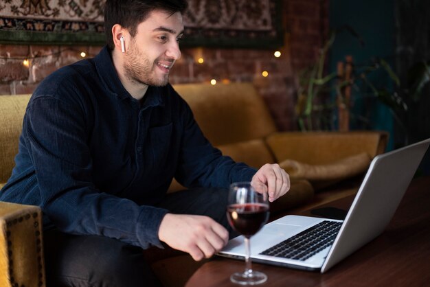 Man enjoying his virtual date