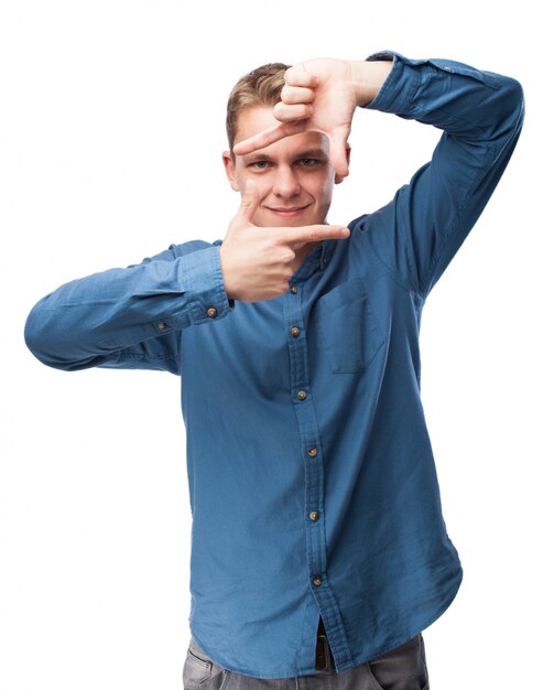 Man making a frame with his fingers