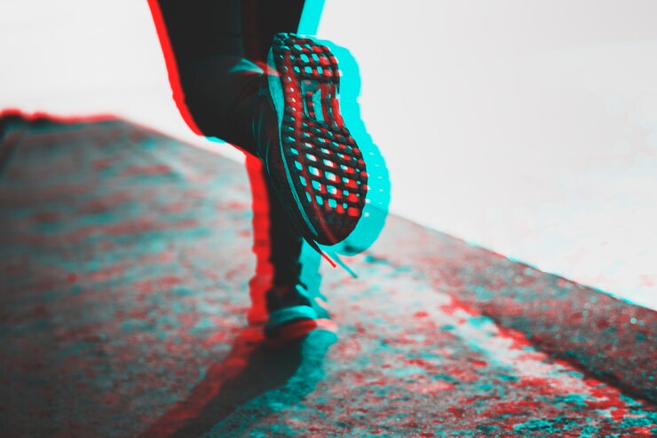 Free Photo man running in double color exposure effect