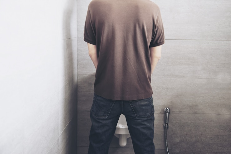 무료 Photo 화장실에있는 남자
