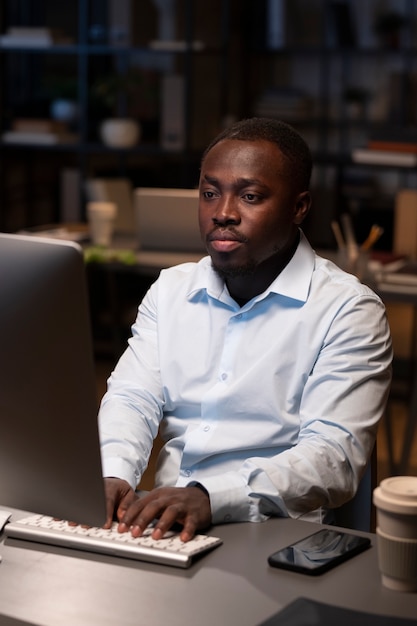 Man typing on the keyboard