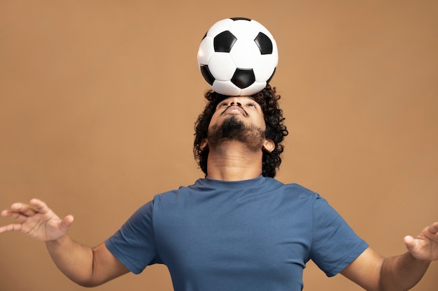 Man wearing t shirt gesturing