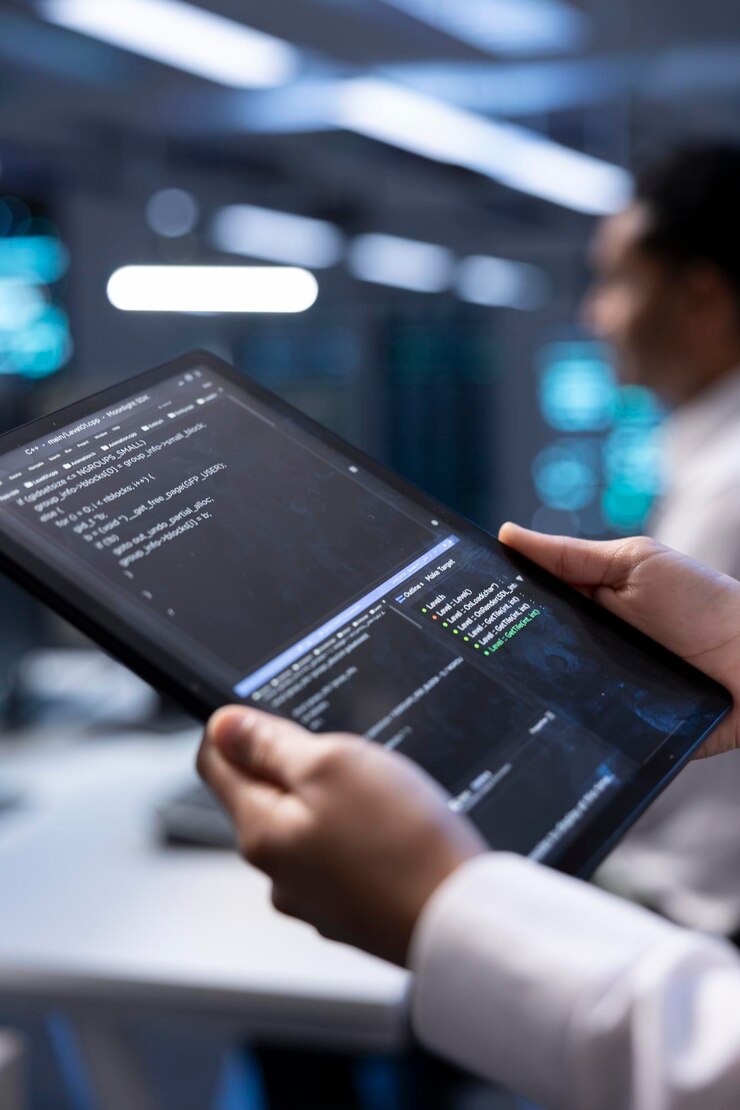 Free Photo manager in server hub using tablet to find firewall misconfigurations