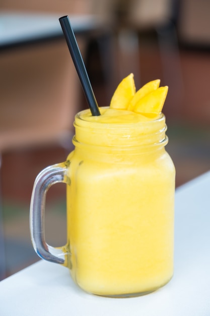 Free photo mango smoothies