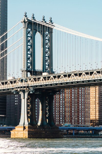 Манхэттенский мост в Нью-Йорке на рассвете
