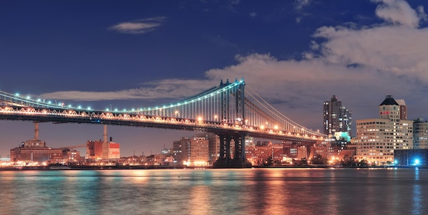 Free photo manhattan bridge