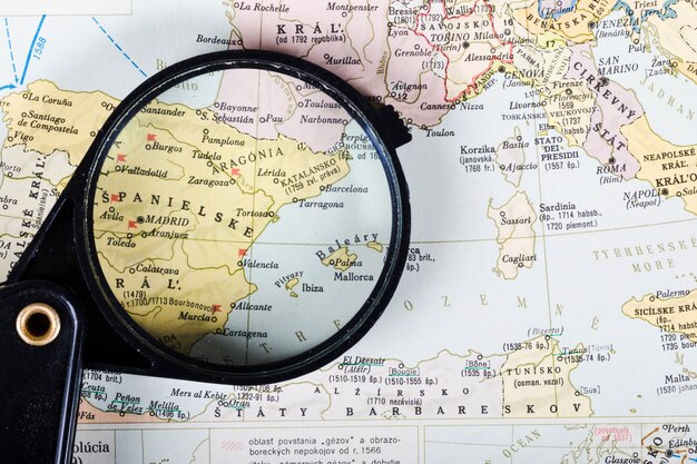 Map of Spanish cities seen through magnifying glass