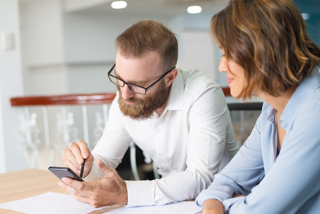 Marketing group working on new business plan