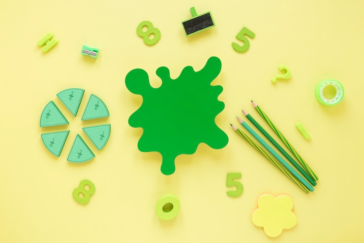 Free Photo mathematics with numbers and abstract shapes