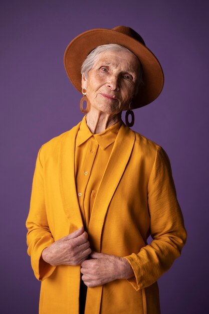 Mature woman wearing fashionable clothing