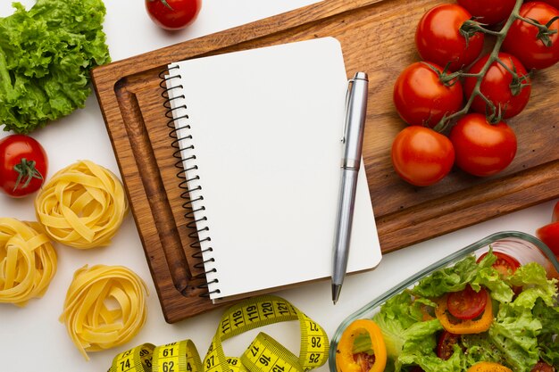 Meal planning notepad and food composition