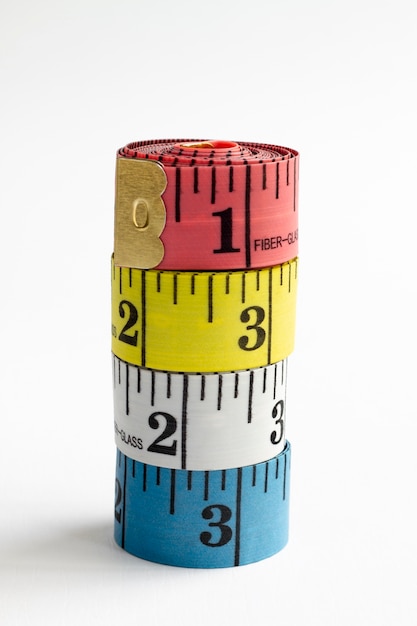 Free photo measuring tapes arrangement still life