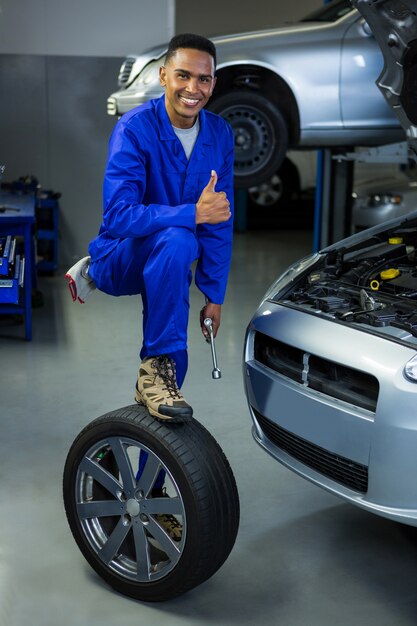 Mechanic showing thumbs up