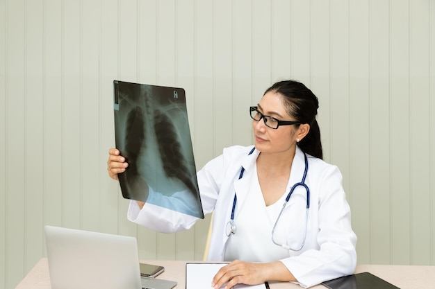 Medical doctor examine xray film