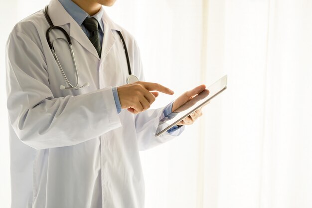 Free Photo medical physician doctor man