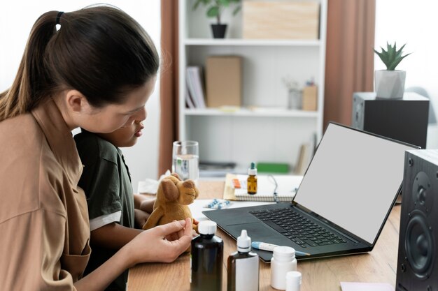 Medical teleconsultation for sick patient at home