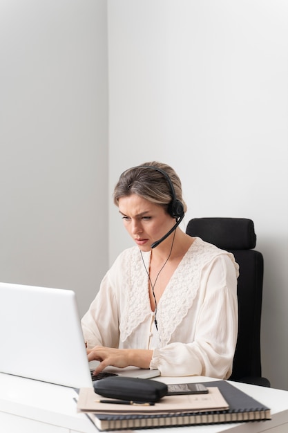 Medium shot business woman portrait