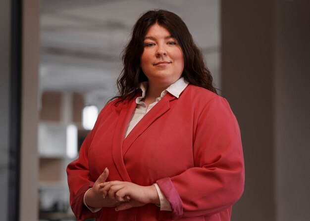 Medium shot business woman working