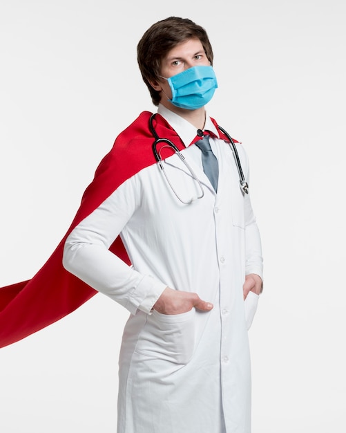 Medium shot doctor wearing mask