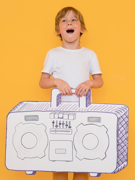 Free photo medium shot of little smiling boy