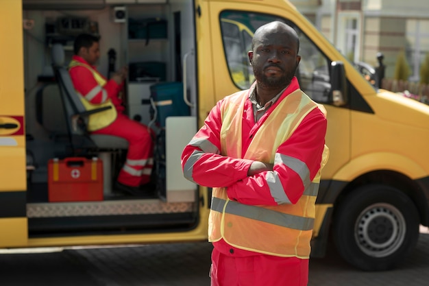 Medium shot man holding arms crossed