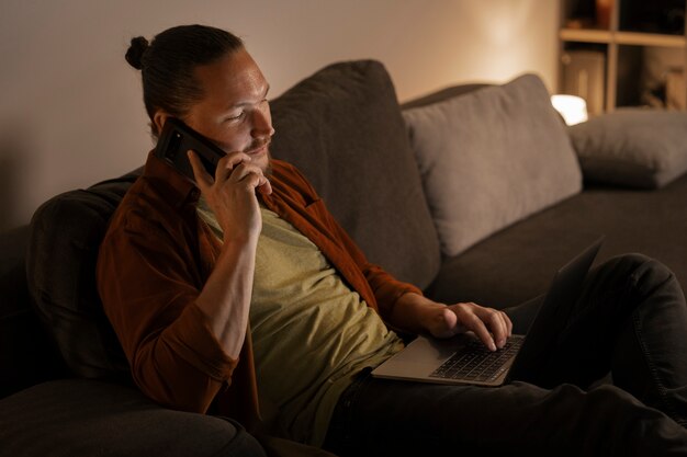 Discover the Psychological Benefits of Telephone Calls