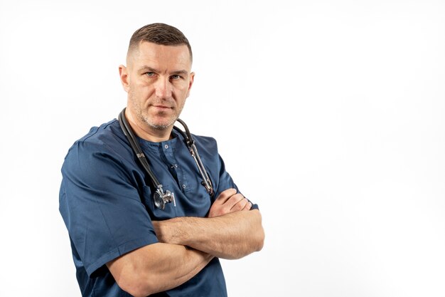 Medium shot smiley man with stethoscope