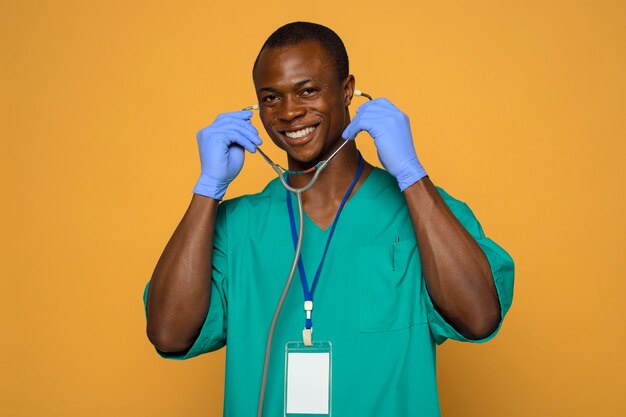 Medium shot smiley man with stethoscope