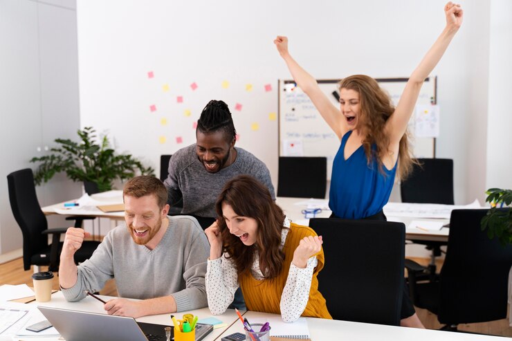 Free Photo medium shot successful workers