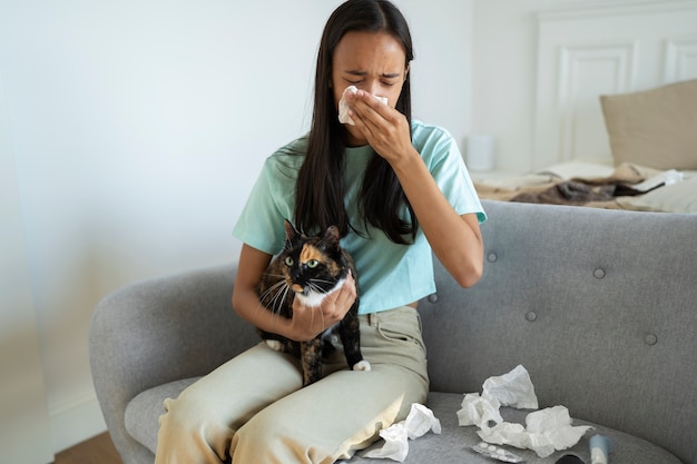 Bird Flu Now Infecting Domestic Cats Across the US: A Growing Concern Bird Flu Now Infecting Domestic Cats Across the US: A Growing Concern