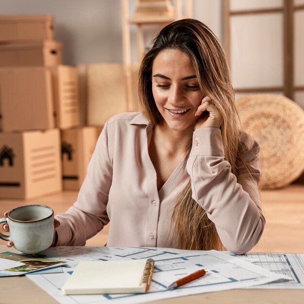 Medium shot woman talking on phone