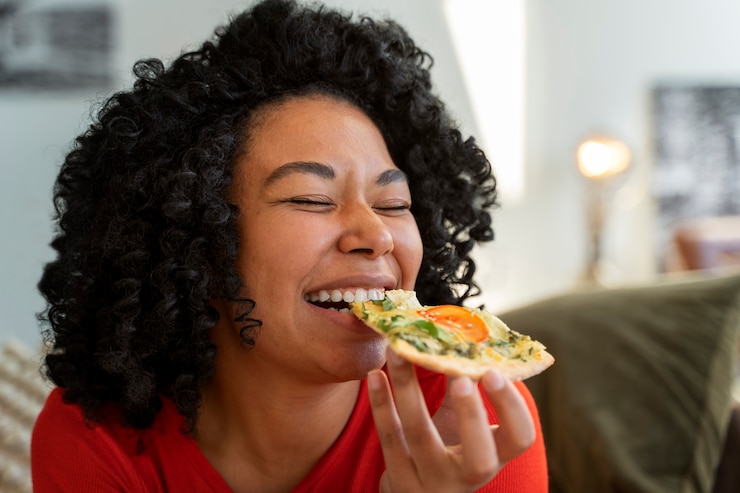 Free Photo medium shot woman with delicious pizza