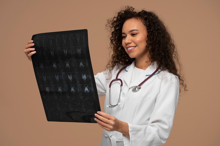Free Photo medium shot woman working as doctor