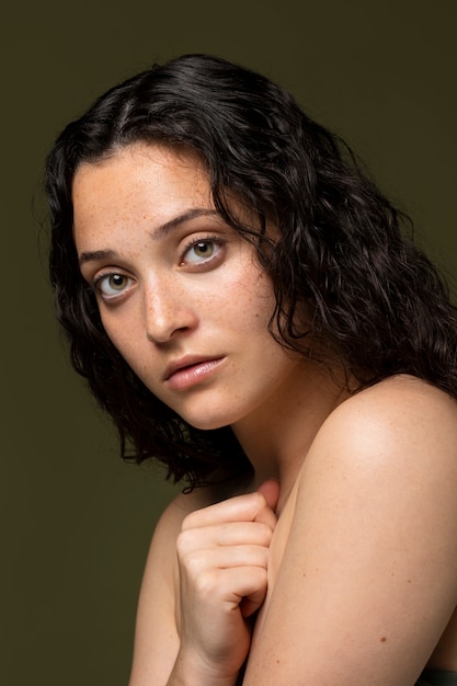 Medium shot young woman posing