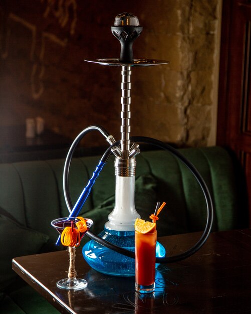 meduza hookah with cockatails side view