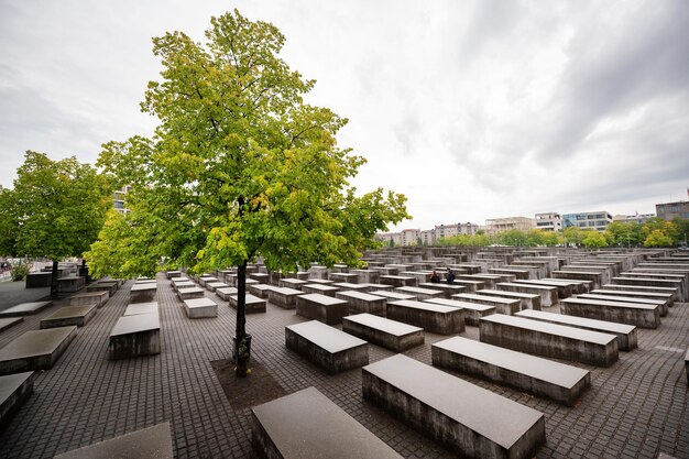 Мемориал убитым евреям Европы в Берлине в центре Германии