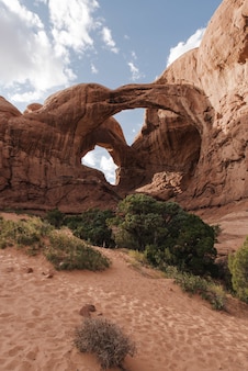 Завораживающий снимок национального парка арки, дабл арк, сша.
