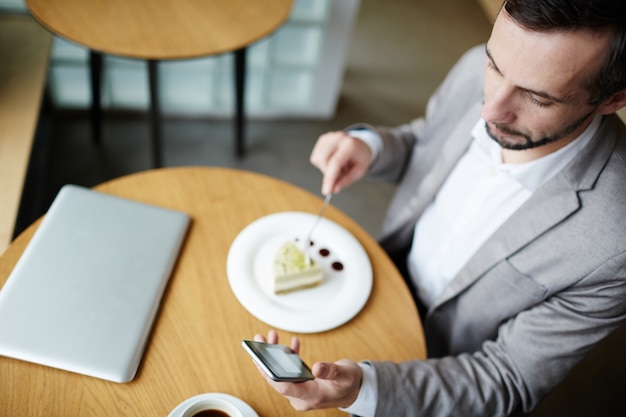 カフェでのメッセージング