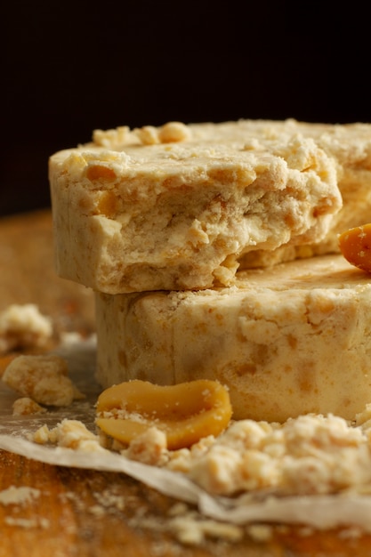 Foto gratuita dolci messicani sulla tavola di legno