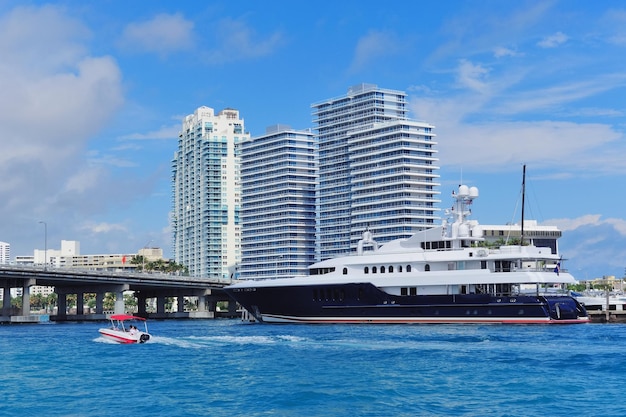 Free photo miami skyscrapers