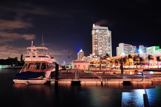 Foto gratuita via della spiaggia del sud di miami