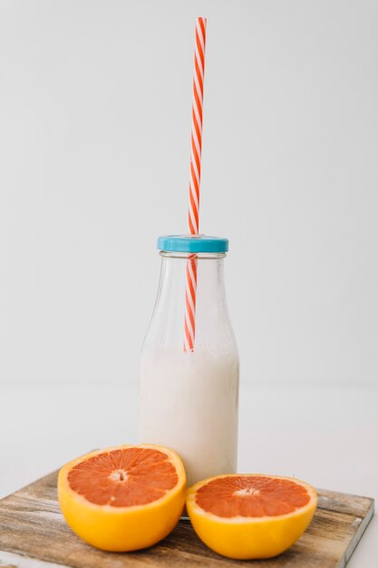 Milk and grapefruit