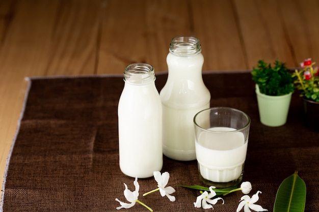 Free photo milk healthy dairy products on table