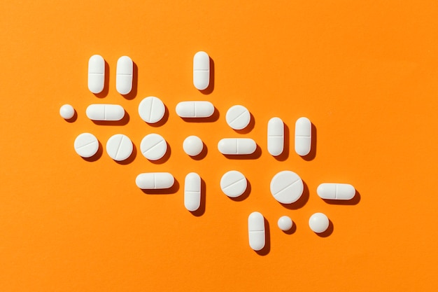 Minimal medicinal pills arrangement